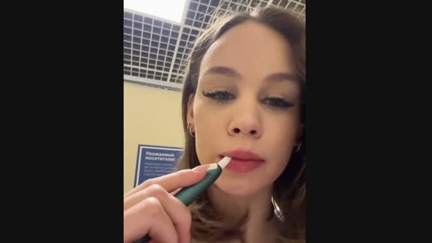 Street_young StripChat Female 01-03-2025