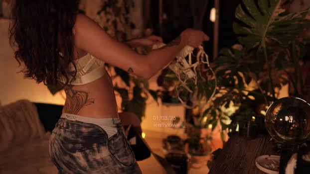 effylowell_ Chaturbate Female 01-03-2025