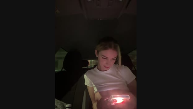 EvieEvans StripChat Female 02-03-2025