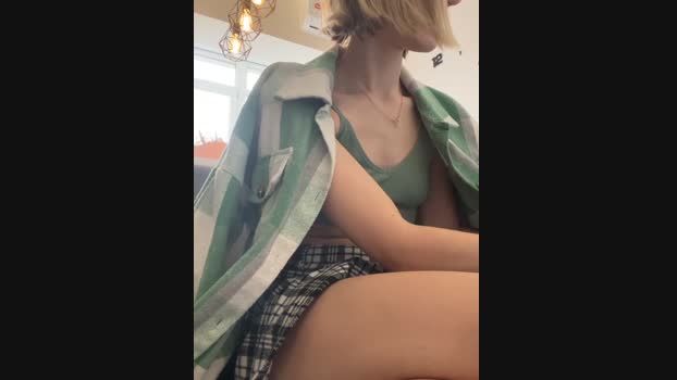 Feral_berry_8133 StripChat Female 02-03-2025