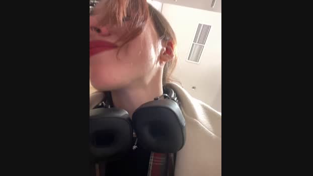 Lily__Belle StripChat Female 03-03-2025