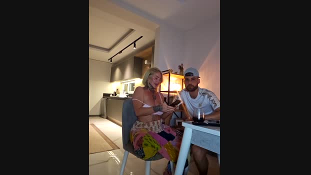 YourMommyBlair StripChat Female 02-03-2025