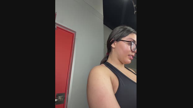 zui_lu StripChat Female 02-03-2025