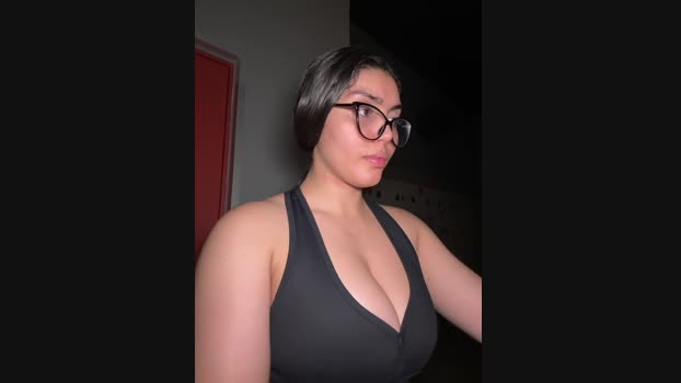 zui_lu StripChat Female 02-03-2025