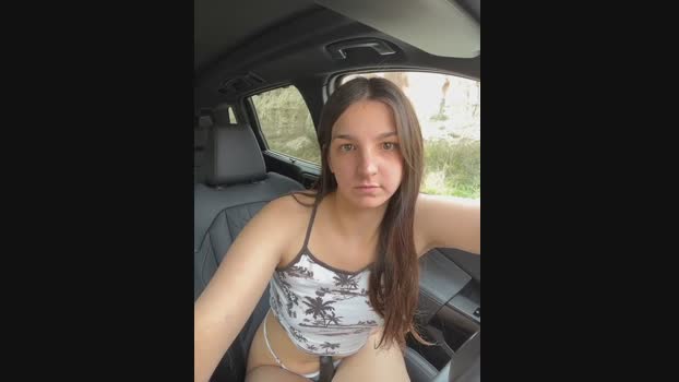 DoriDeluxe66 StripChat Female 04-03-2025