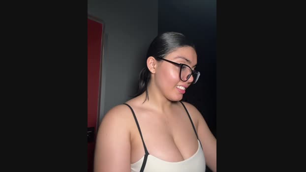 zui_lu StripChat Female 03-03-2025