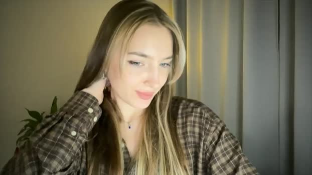 Abbie3 MyFreeCams Female 04-03-2025