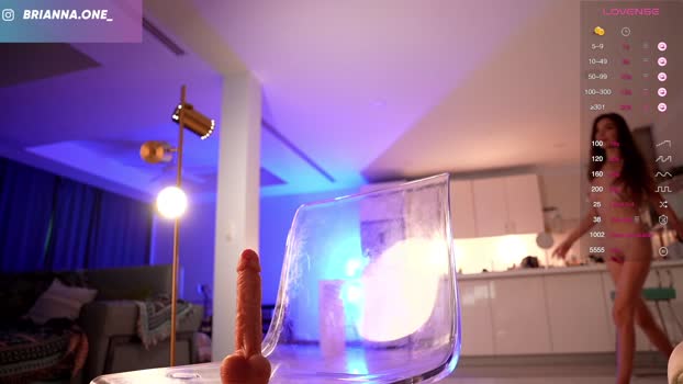 Anna_Bri StripChat Female 04-03-2025