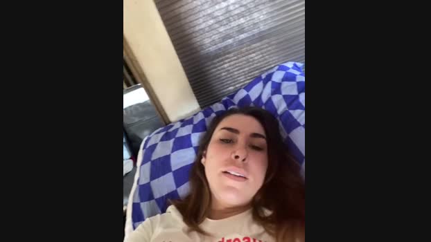 LeaGambit__ StripChat Female 04-03-2025