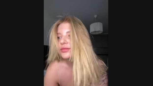 OdriOlsens StripChat Female 05-03-2025