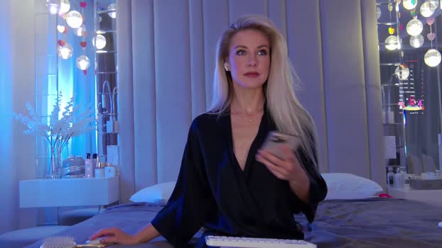 krissone Chaturbate Female 04-03-2025