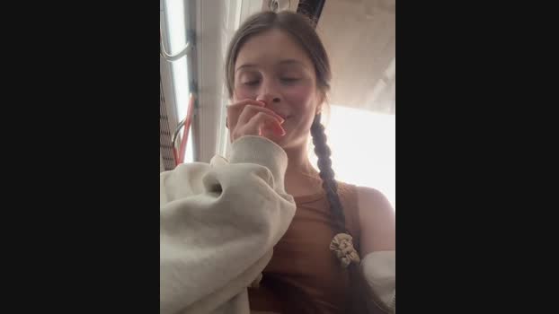 mmelicious StripChat Female 05-03-2025