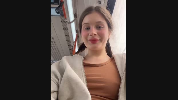 mmelicious StripChat Female 05-03-2025