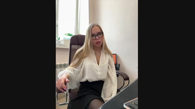 mur_girl StripChat Female 05-03-2025