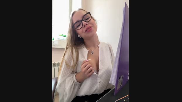 mur_girl StripChat Female 05-03-2025