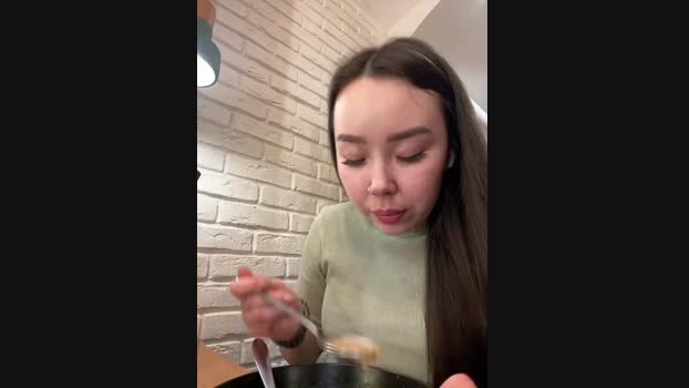 Asian_Asami StripChat Female 05-03-2025