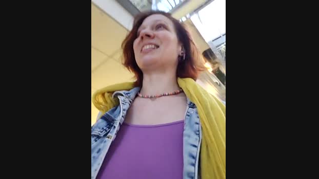 Exhibitionsplit StripChat Female 05-03-2025