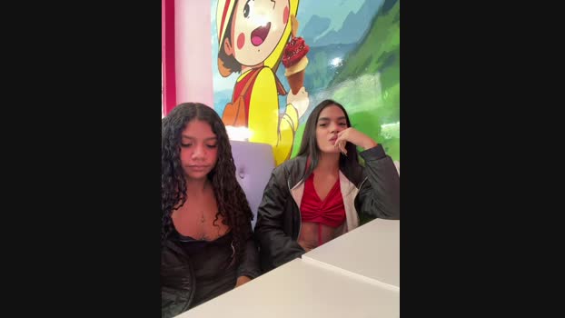 Naughty_Friends_ StripChat Female 05-03-2025