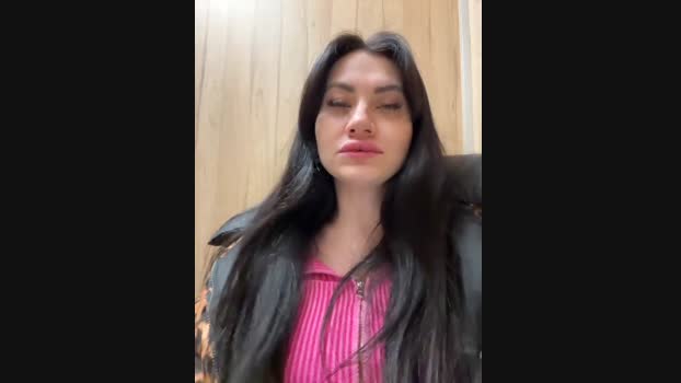 Wet__Bunny StripChat Female 06-03-2025