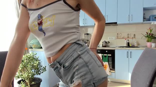 YannaJeen MyFreeCams Female 06-03-2025