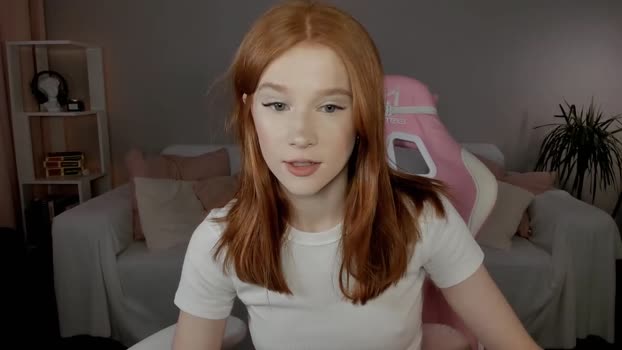 leahsthetics Chaturbate Female 05-03-2025