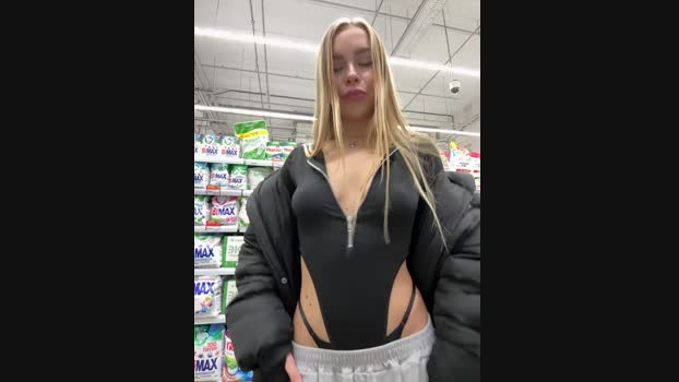 mur_girl StripChat Female 06-03-2025