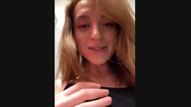 -AngelAri- StripChat Female 06-03-2025