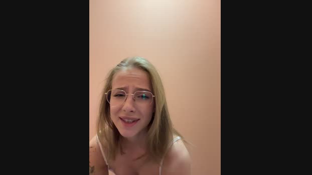 CaseyStar StripChat Female 07-03-2025