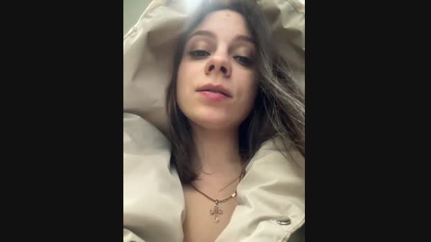 Katya_Katysha StripChat Female 06-03-2025