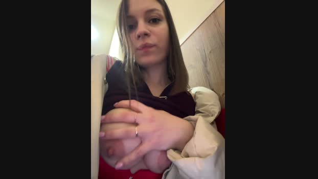 Katya_Katysha StripChat Female 07-03-2025