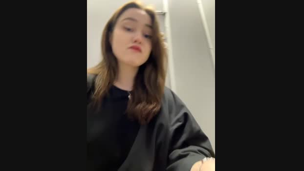 Peachy_Dream StripChat Female 06-03-2025