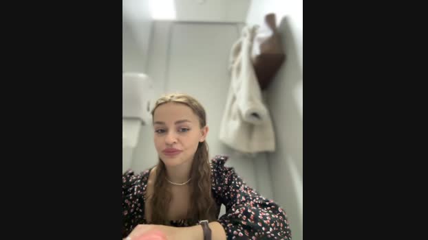 AngelinaTeller StripChat Female 07-03-2025