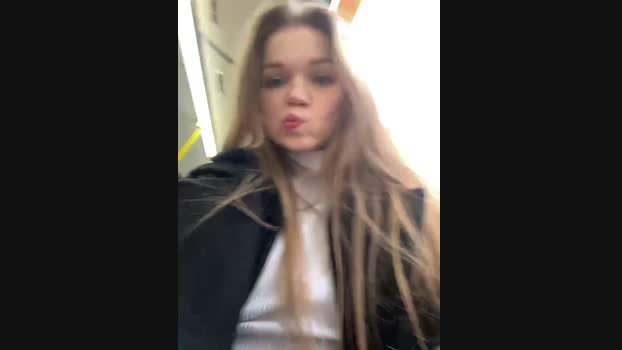 KitteCat StripChat Female 08-03-2025