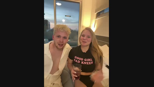 NickyGold_Official StripChat Female 07-03-2025