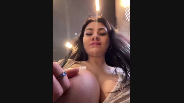 Wet__Bunny StripChat Female 07-03-2025