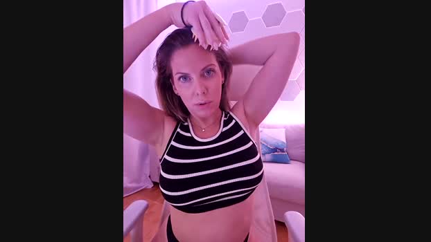 novaforyou1 StripChat Female 07-03-2025