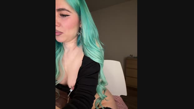 xDinnax StripChat Female 07-03-2025