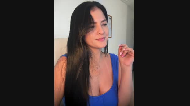 Carolina_Novoa StripChat Female 08-03-2025