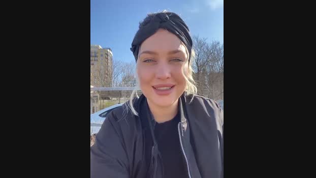 KikiWatson StripChat Female 08-03-2025