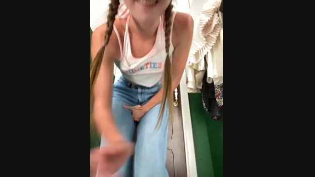 Lia__Love StripChat Female 09-03-2025