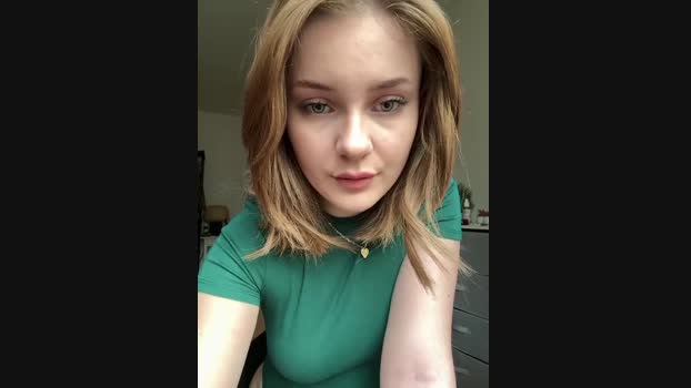 MaribelRiver StripChat Female 08-03-2025