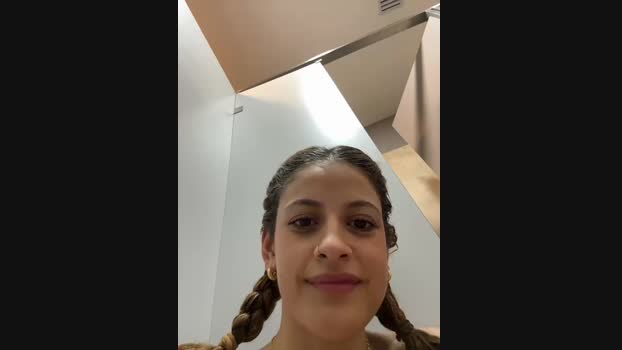 alana15 StripChat Female 09-03-2025