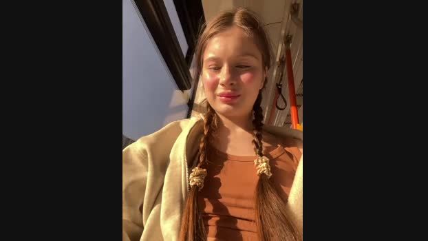 mmelicious StripChat Female 09-03-2025