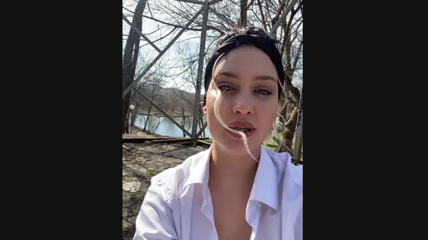 KikiWatson StripChat Female 10-03-2025