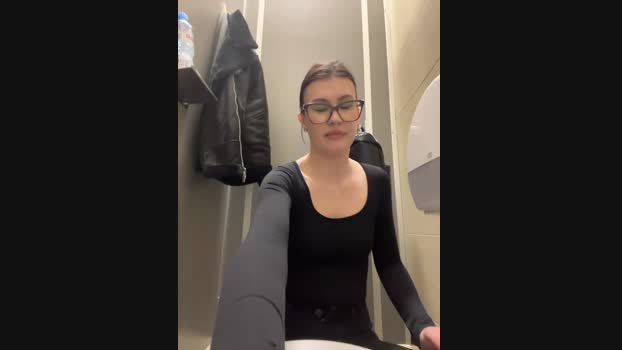 RinaCat StripChat Female 10-03-2025