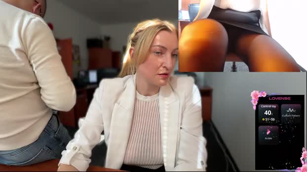 legsLONG StripChat Female 10-03-2025