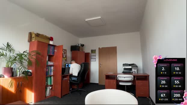 legsLONG StripChat Female 10-03-2025