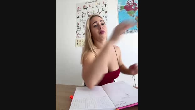 streetdoll StripChat Female 10-03-2025