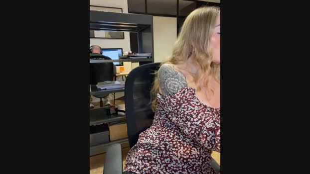 EmaSalis StripChat Female 11-03-2025