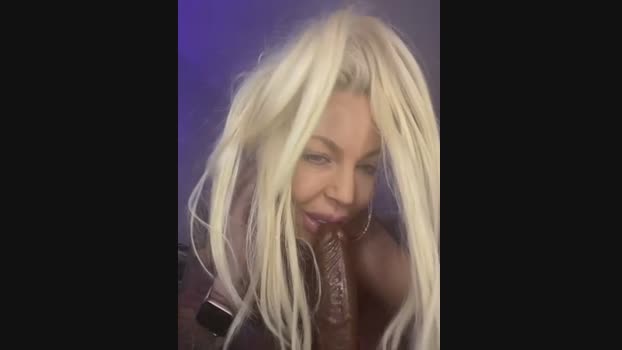 Jemma-J StripChat Female 10-03-2025